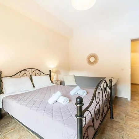 Arianna 15 Apartamento